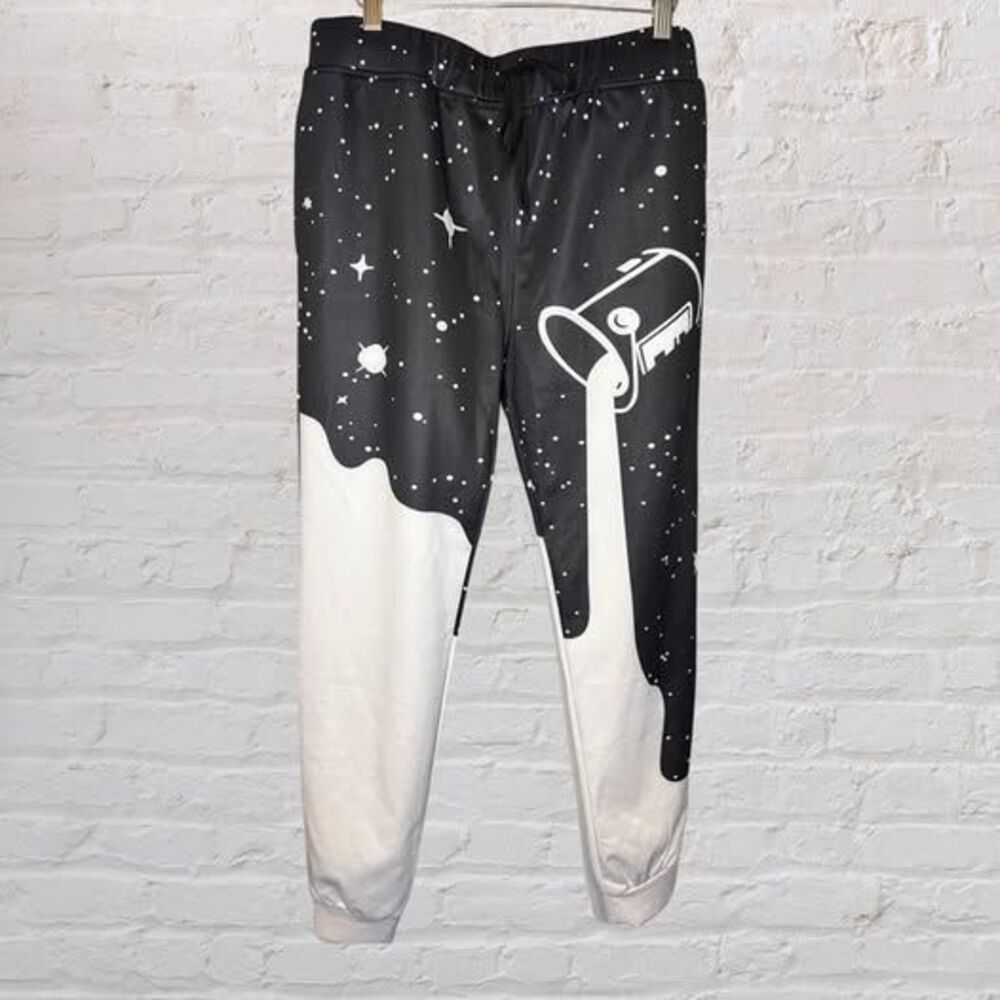 Paint Can Graphic Joggers - M